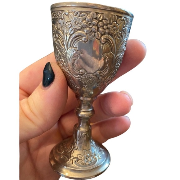 Vintage Corbell & Co. Silver Plated Cordial Mini Goblets Set of 4 with Hard Case - Picture 1 of 14